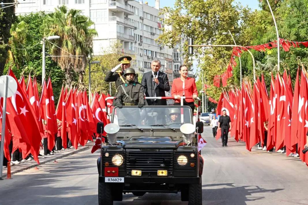 Antalya Cumhuriyet Caddesi’nde 30 Ağustos Töreni 6